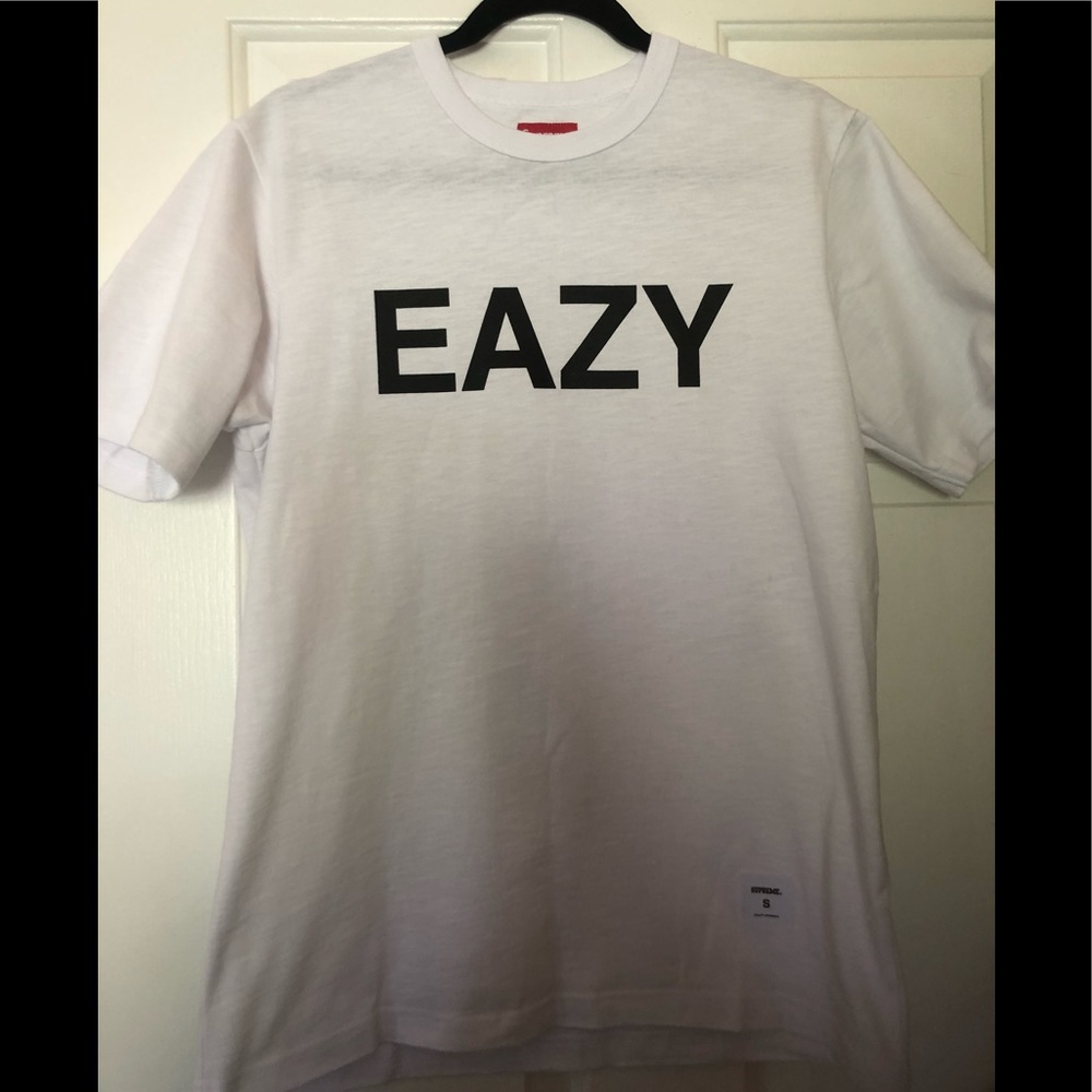 Supreme t-shirt white brand new